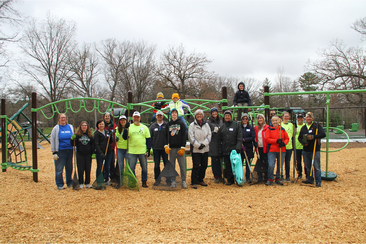 Eau Claire Cleanup Picture